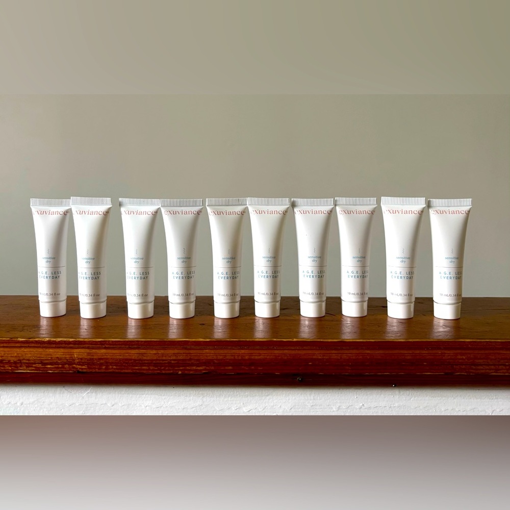 Exuviance Ageless Everyday Moisturizer 10pc bundle
